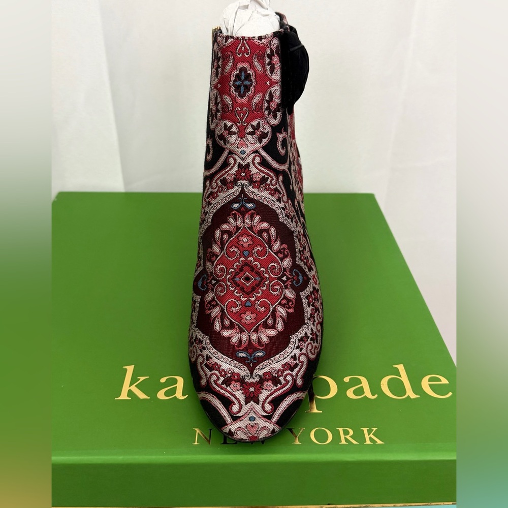 Kate Spade Holly Red &Black Paisley Brocade Fabric Ankle Boots with Bow 8.5M NWT - Picture 7 of 11